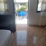 Quarto em Acomodações Particulares F&m