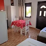 Quarto em Acomodações Particulares F&m