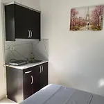 F&m Quarto em Acomodações Particulares