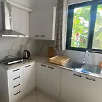 F&m Ksamil