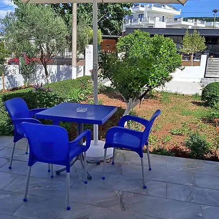 F&m Séjour chez l'habitant Ksamil